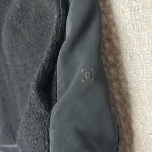 Luluemon half zip sweatshirt/sweater